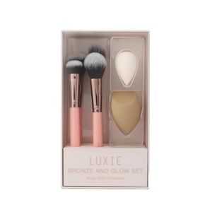 Luxie Bronze And Glow Brush And Sponge Set